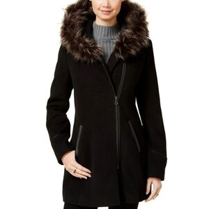 NWT Marilyn & Me Juniors Faux Fur Trim Pea Coat